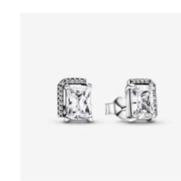 Pandora Rectangular Sparkling Halo Stud
Earrings - Picture 2 of 3